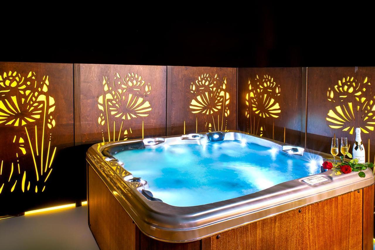 Vista Del Porto Luxury Suites Réthimno Kültér fotó