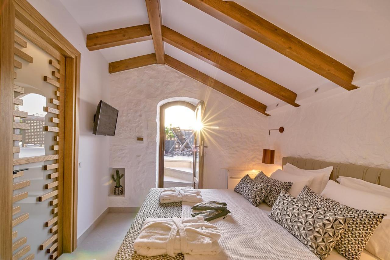 Vista Del Porto Luxury Suites Réthimno Kültér fotó